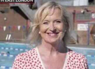 Carol Kirkwood: Life with Husband Steve Revealed news-10082024-224532