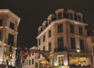 Sheffield Square Secrets: Why Everyone Is Talking About It Now