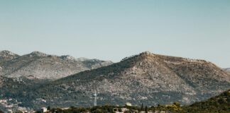 Sheffield Island Secrets: Discover Hidden Gems and Stunning Views